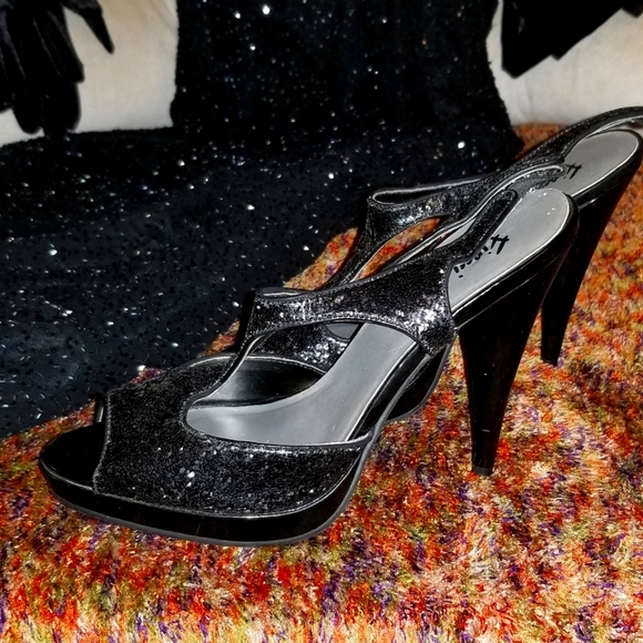 Womens size 9 Fioni Black Confetti heels - Picture 7 of 7